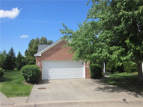 22434 Woodfield Trail Strongsville OH 44149