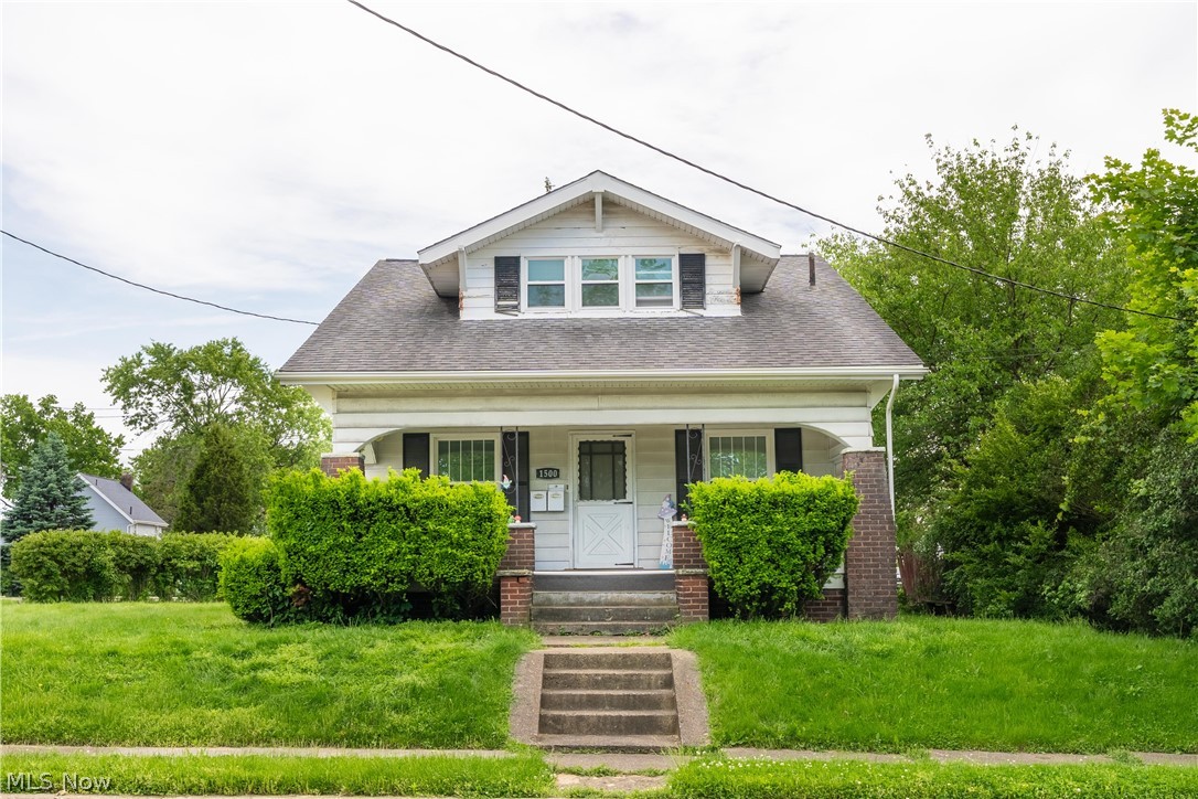 Photo 1 of 38 — 1500 28th Street NW, Canton, OH 44709