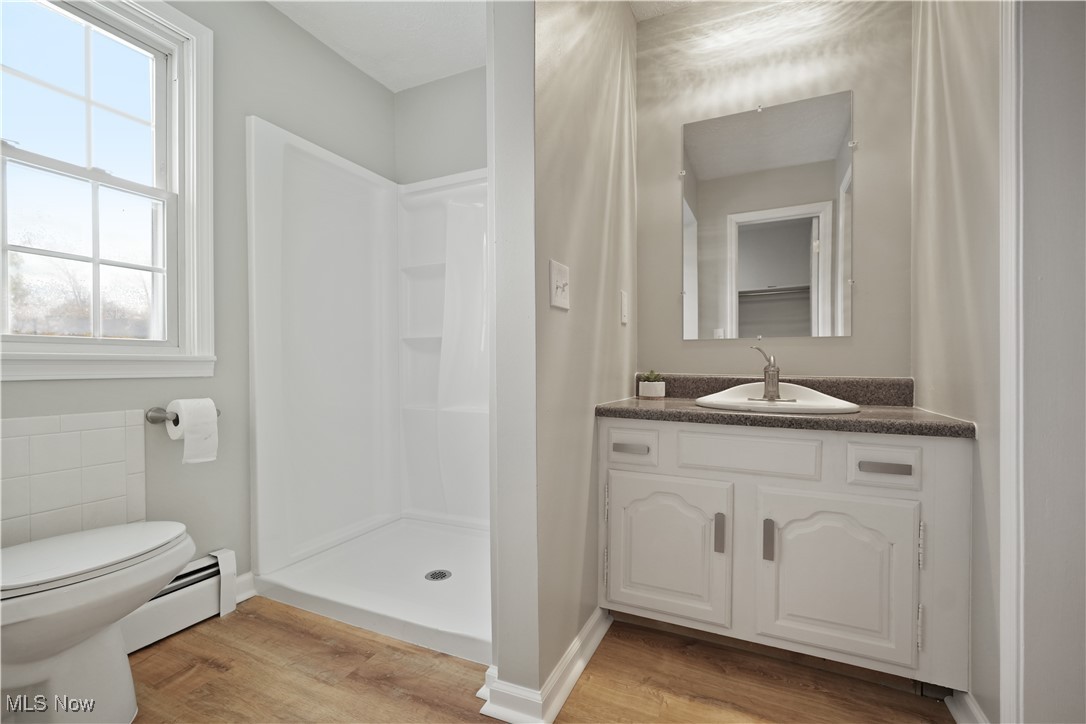 Artesian Lake Estate - Residential