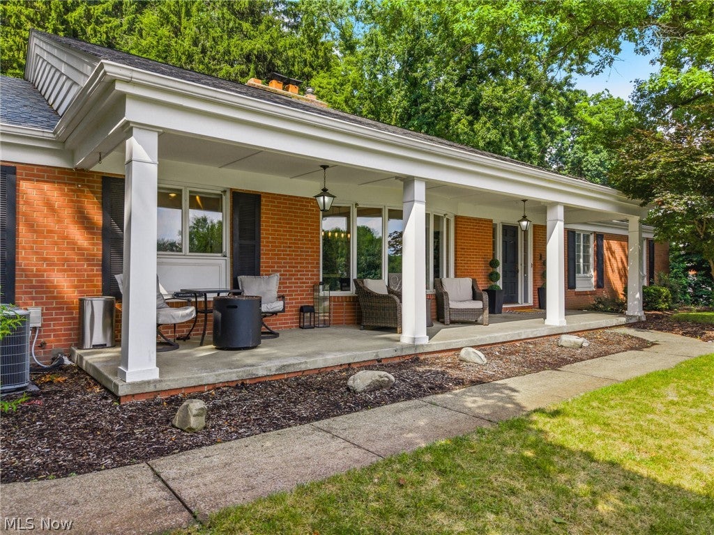3189 Dunbarton Avenue NW
