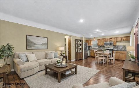 Tiny photo for 15512 Fernway Drive, Maple Heights, OH 44137 (MLS # 5178502)