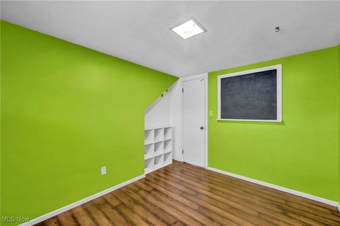 Tiny photo for 15512 Fernway Drive, Maple Heights, OH 44137 (MLS # 5178502)