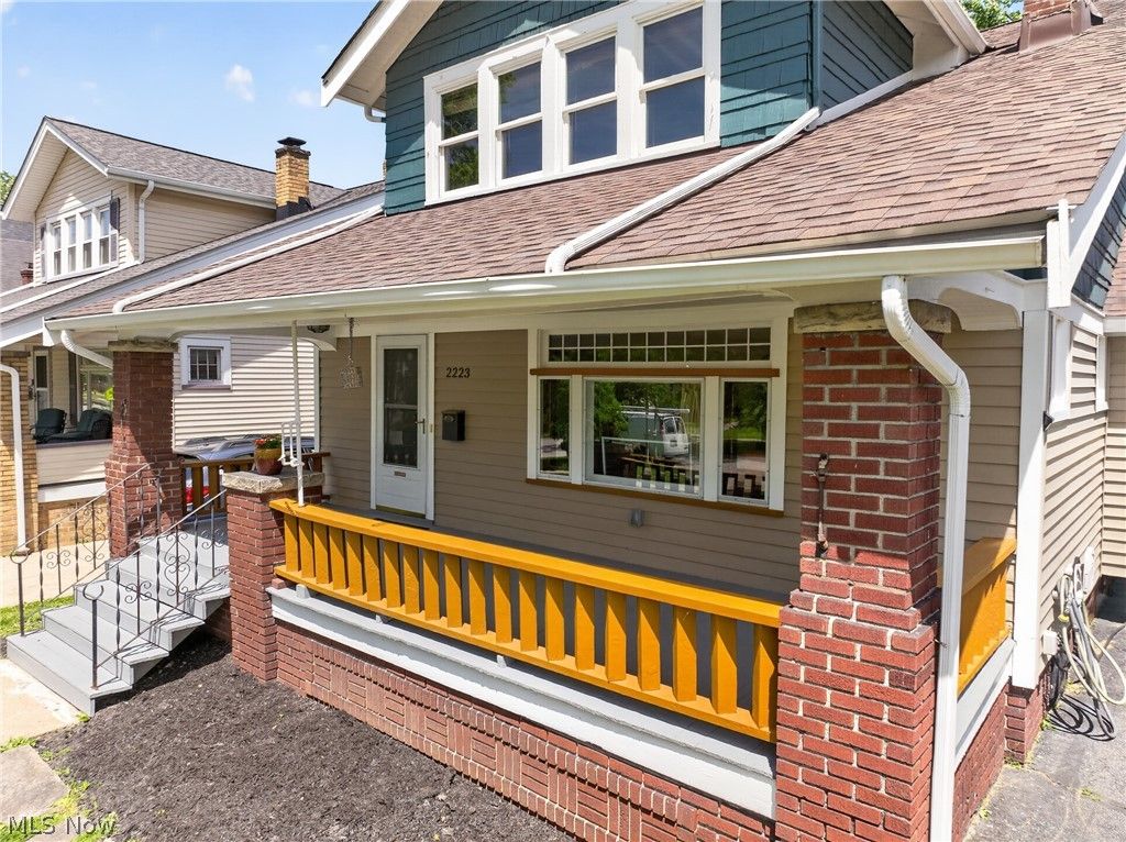 Photo of 2223 Carabel Avenue, Lakewood, OH 44107 (MLS # 5219681)