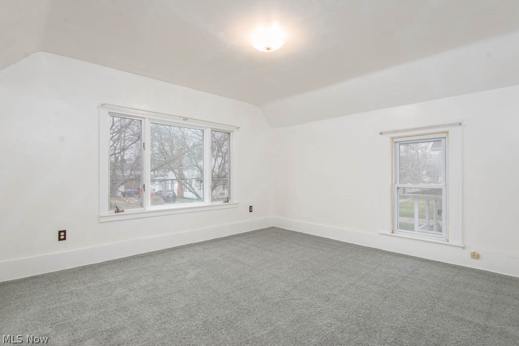 Rk - Residential Income