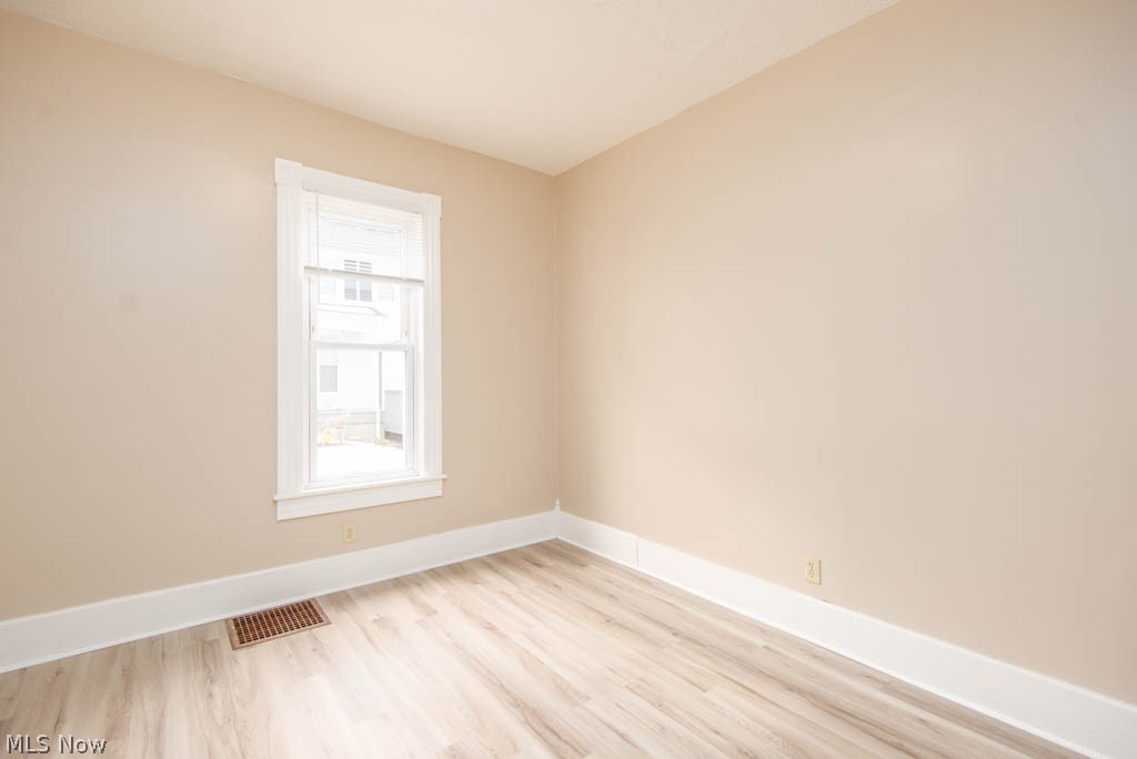 Rk - Residential Income