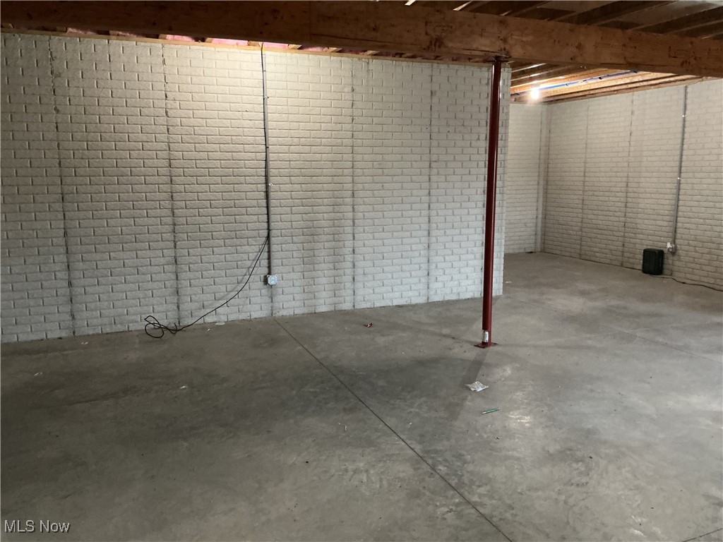 Branch Circle - Residential