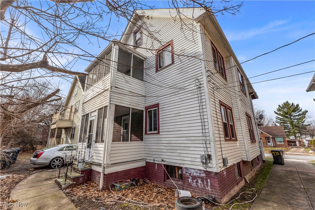 Euclid 08 - Residential Lease