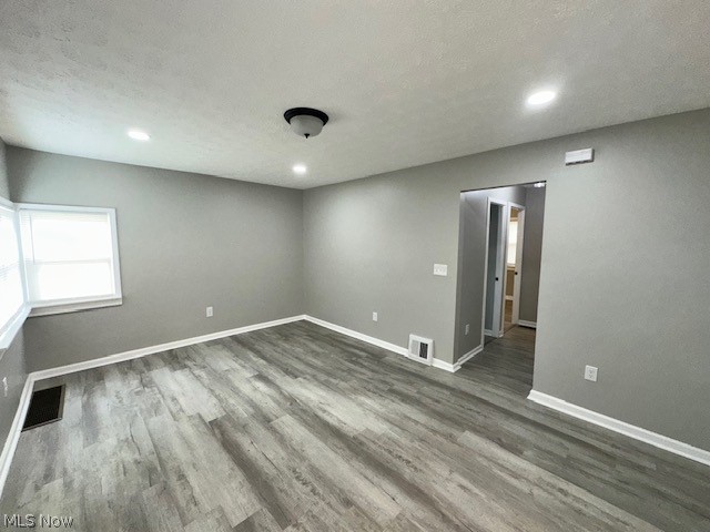 15707 Cloverside Avenue