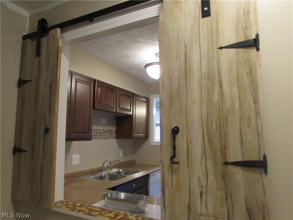 Lake House - Residential Lease