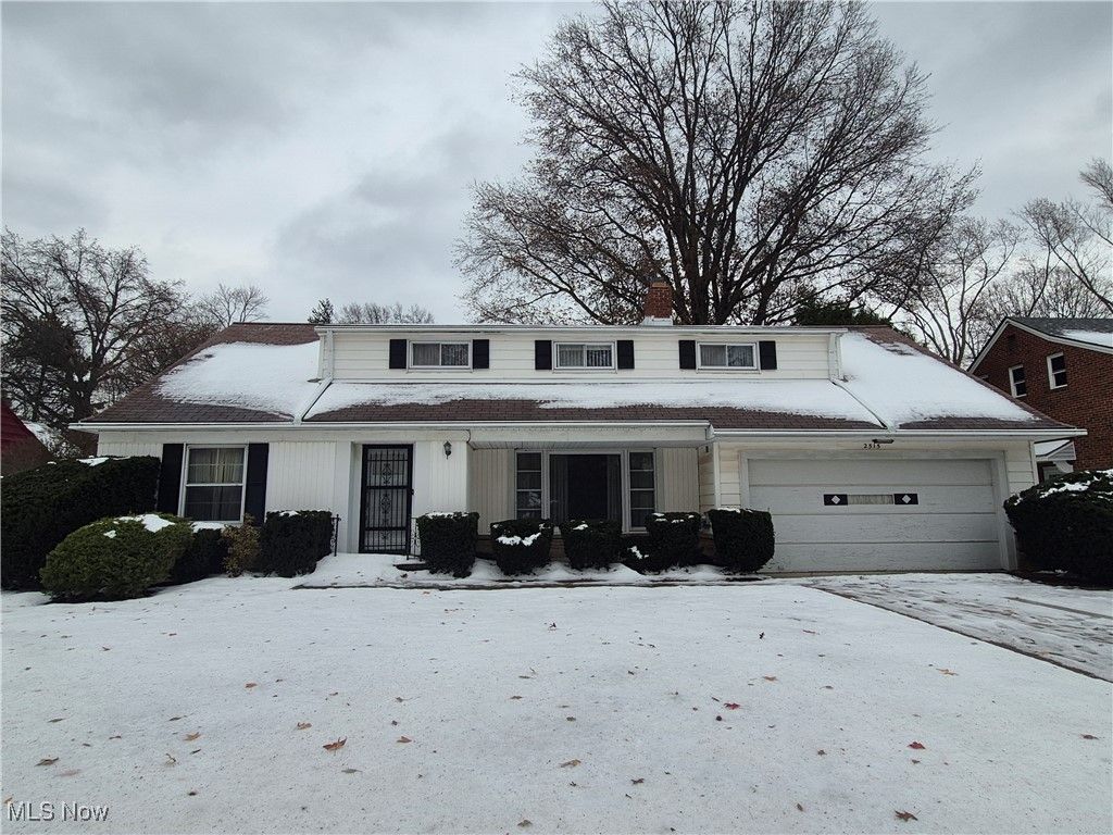 Photo of 2515 Bolton Road, Cleveland Heights, OH 44118 (MLS # 5174797)