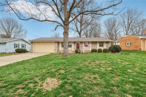 Photo for 827 Summit Street SW