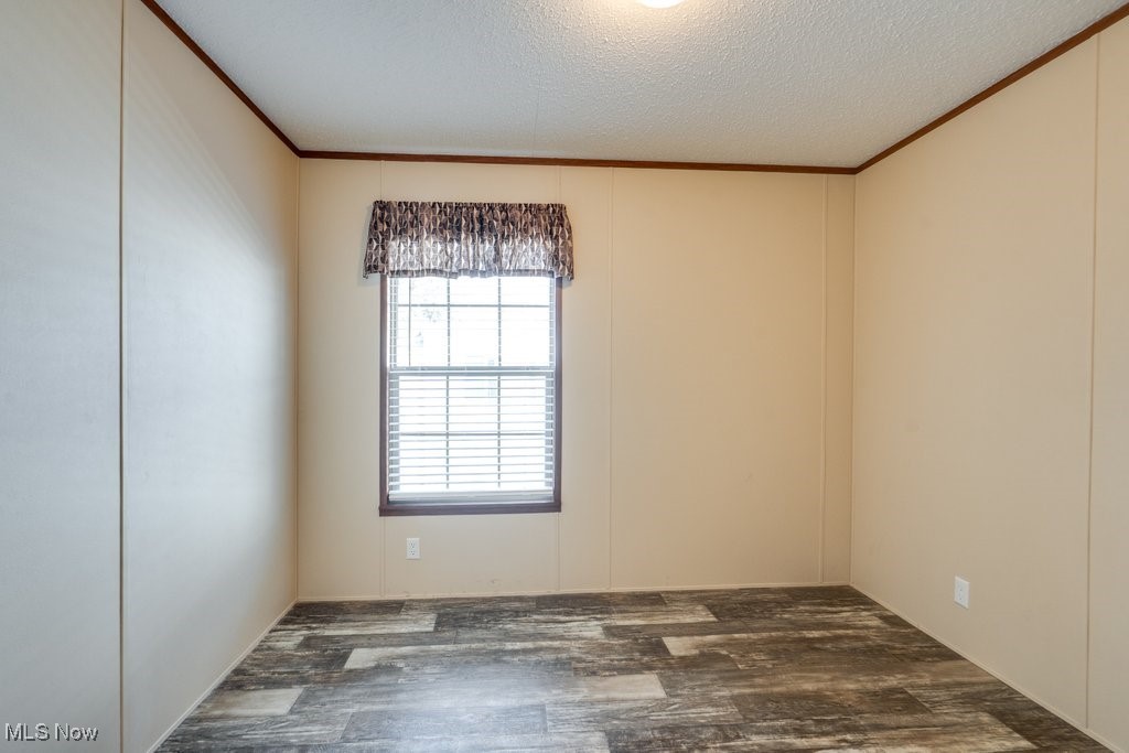 2606 Lincoln Way, Massillon, Ohio image 11