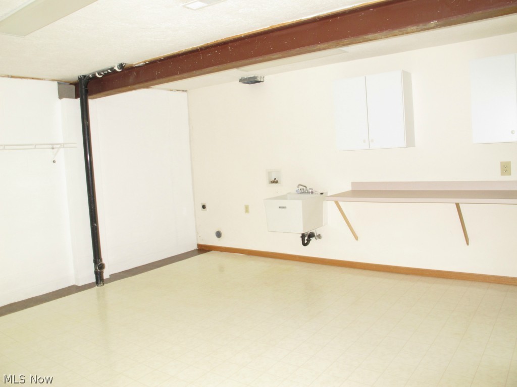 Denshire Village Allotment 05 - Residential