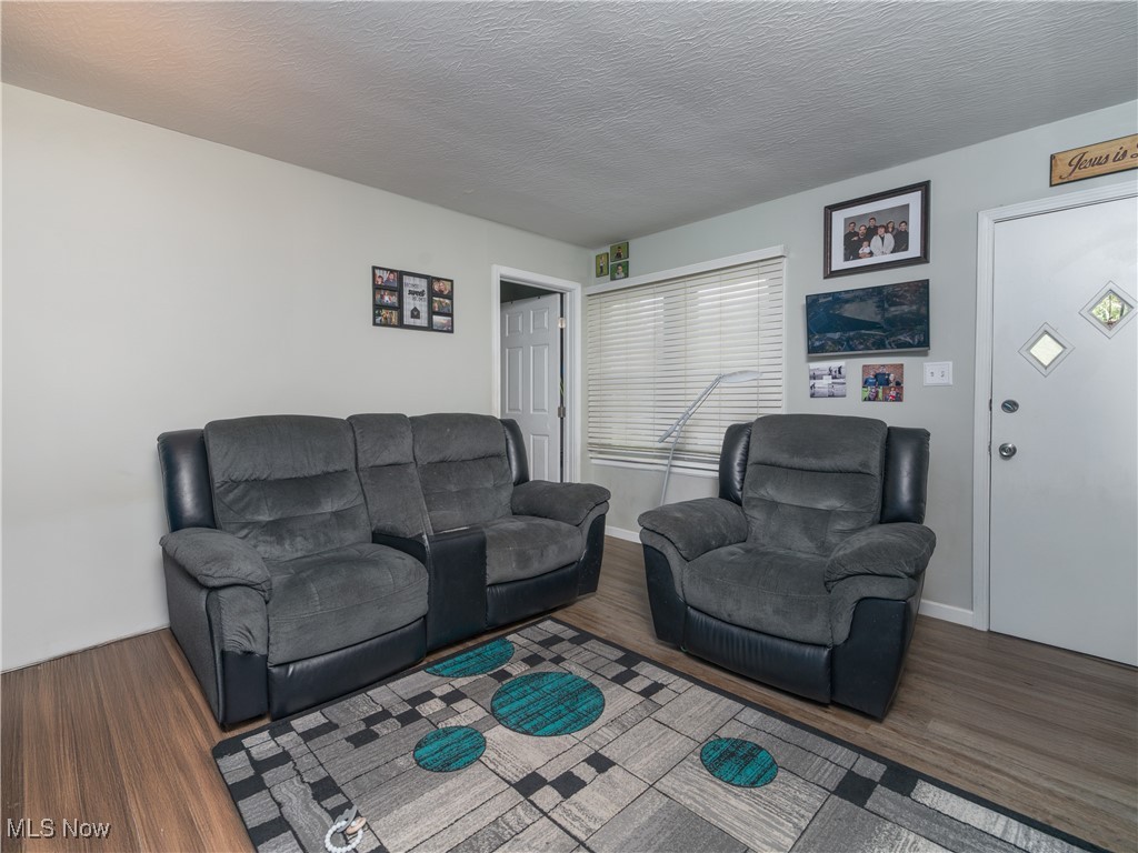 E L Oakes Resub 04 & 05 - Residential