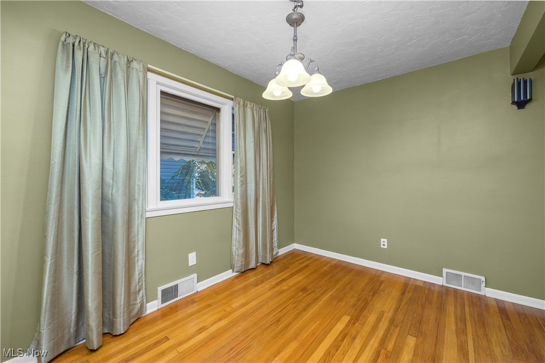 Elywood 01 - Residential