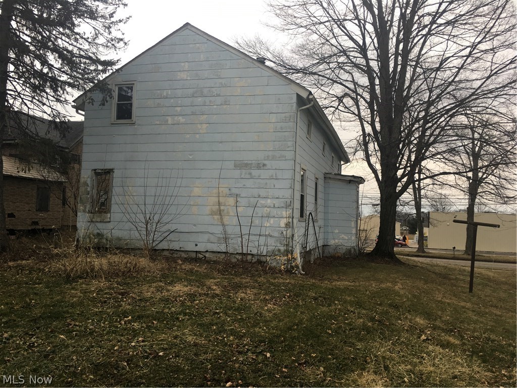 Village/West Salem - Residential Income