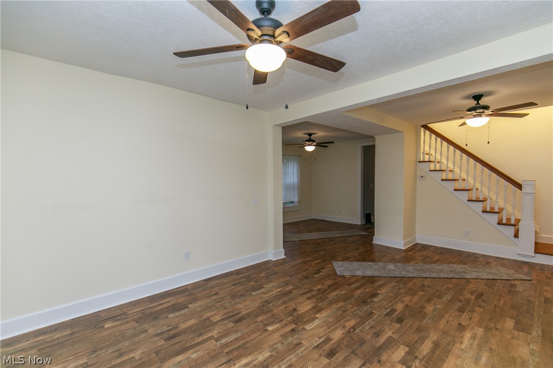 A G Frisbies City View - Residential