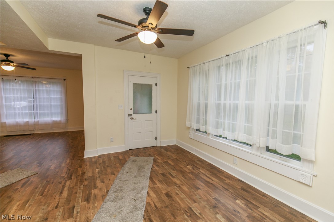 A G Frisbies City View - Residential