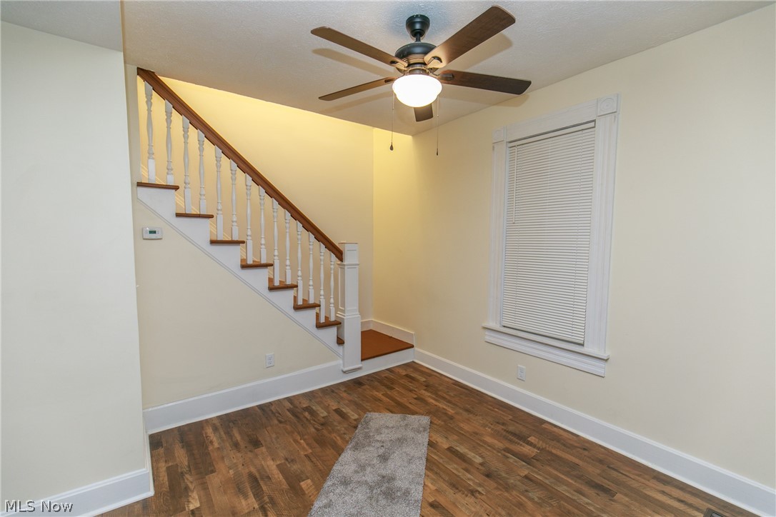 A G Frisbies City View - Residential