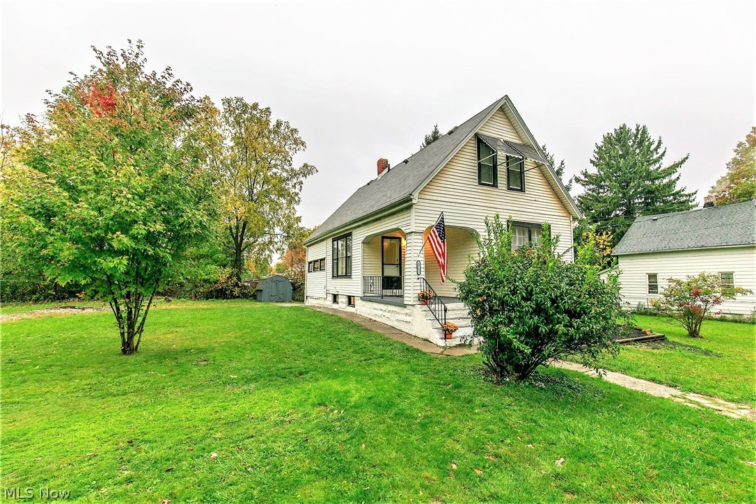 A G Frisbies City View - Residential