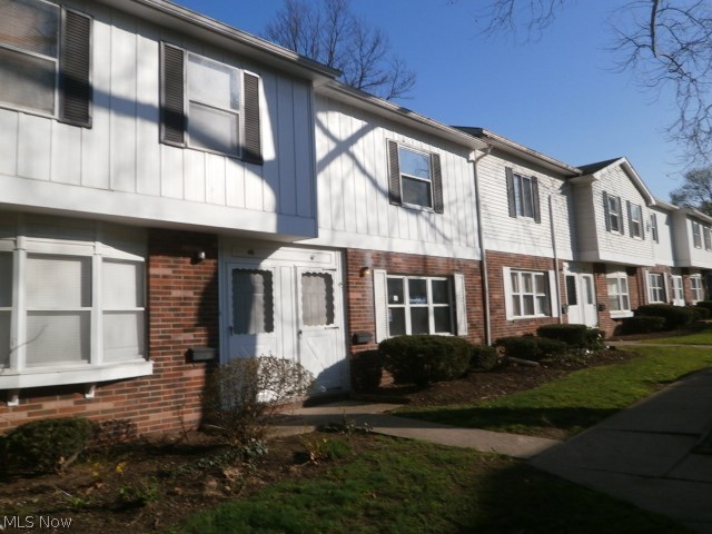 Westwood Twnhs Condo - Residential