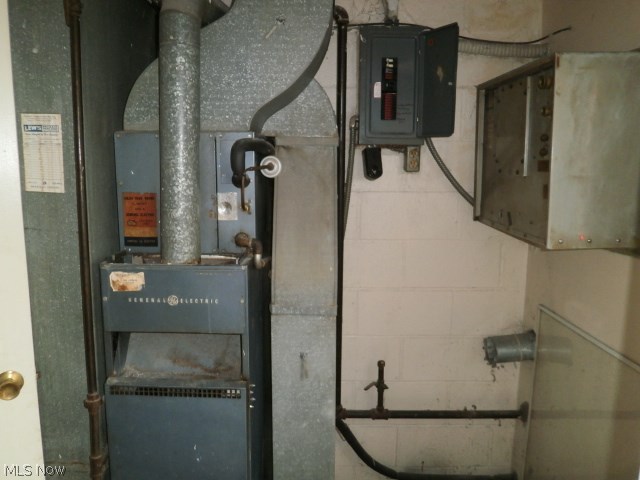 Westwood Twnhs Condo - Residential