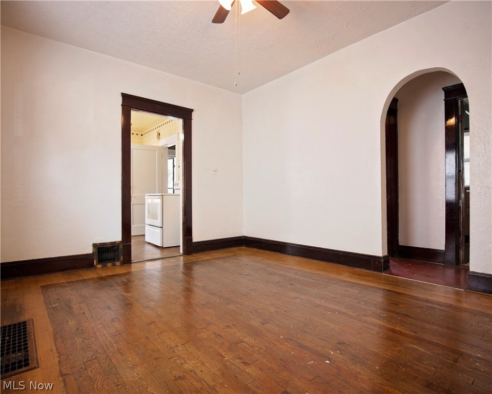 Bradley & Cobbs Madison Park Al - Residential Income