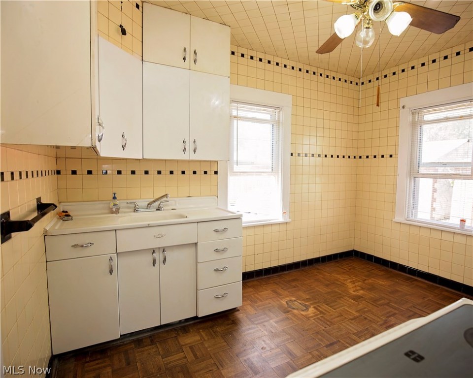 Bradley & Cobbs Madison Park Al - Residential Income