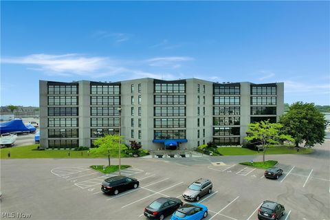 Tiny photo for 711 W Lakeshore Drive #203, Port Clinton, OH 43452 (MLS # 5222055)
