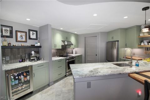 Tiny photo for 711 W Lakeshore Drive #203, Port Clinton, OH 43452 (MLS # 5222055)