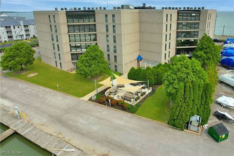 Tiny photo for 711 W Lakeshore Drive #203, Port Clinton, OH 43452 (MLS # 5222055)