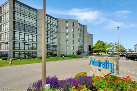 Photo of 711 W Lakeshore Drive #203, Port Clinton, OH 43452 (MLS # 5222055)
