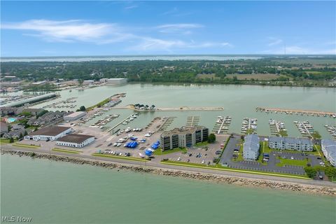 Tiny photo for 711 W Lakeshore Drive #203, Port Clinton, OH 43452 (MLS # 5222055)