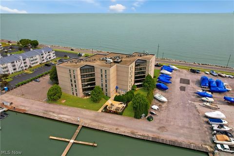 Tiny photo for 711 W Lakeshore Drive #203, Port Clinton, OH 43452 (MLS # 5222055)
