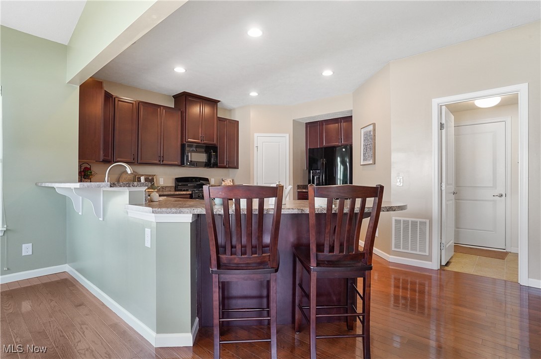 4767 Briar Hill Drive, Ravenna, Ohio image 17