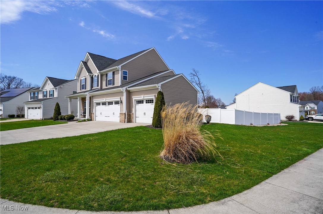 4767 Briar Hill Drive, Ravenna, Ohio image 2
