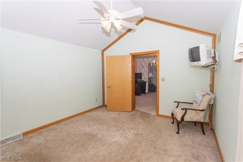 Tiny photo for 26 Viola Avenue, Hubbard, OH 44425 (MLS # 5255883)