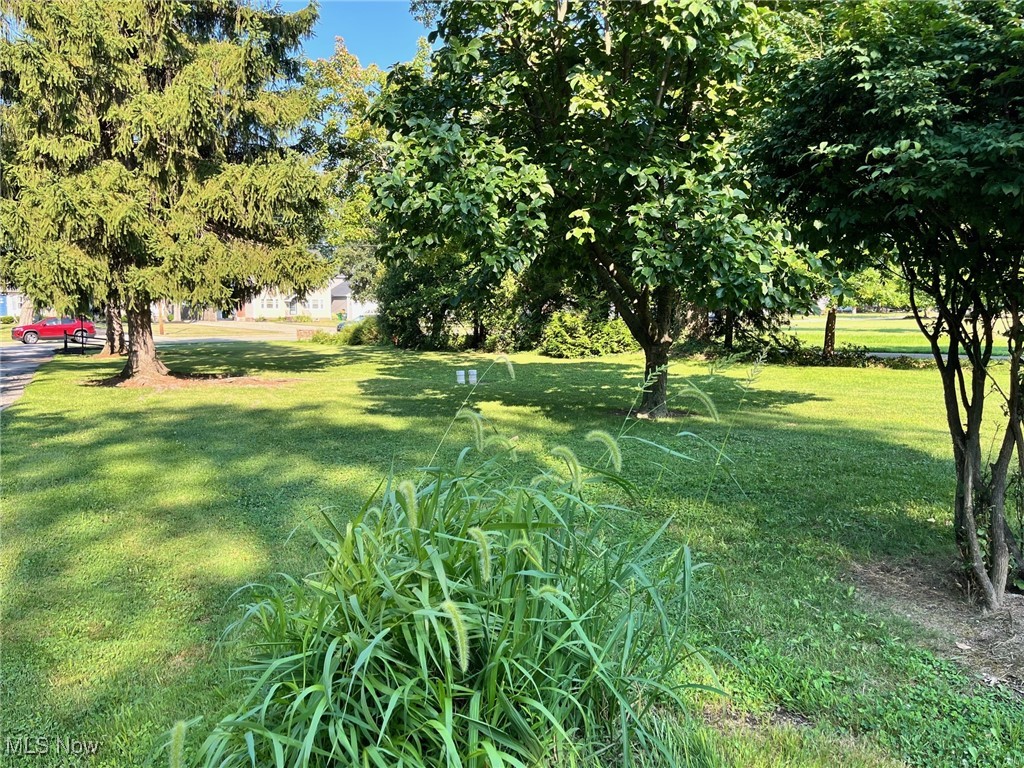 Frank Berzins Overlook Estates 02 - Residential