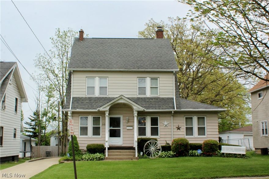 AMAZING COLONIAL with 38x40 FIVE CAR GARAGE!! This FANTASTIC HOME has been owned by the same family since it was built in 1927!! Spacious with OVER 1900 SF!! POTENTIAL DUPLEX!! Featuring Living Room with stone FIREPLACE & gas logs; Formal Dining Room; Kitchen with all appliances; First Floor Bedroom with laundry area; First Floor Bathroom with large shower; Bonus Room that could be Bedroom; SUN ROOM for relaxing; Second Kitchen with oak cabinetry (2nd Floor); Living Room or Bedroom (2nd Floor); Bedroom (2nd Floor); Full Bathroom (2nd Floor); Two Additional Bedrooms (3rd Floor); Full Basement with Rec Room or Workshop; Two Bonus Rooms; Full Bathroom with shower ; Detached 5 Car Garage (1520 SF) and large CONCRETE DRIVEWAY! Additional features include:  Newer Carpet, Security System and Central Air.  CALL TODAY to schedule your PRIVATE SHOWING of this WONDERFUL HOME!!!