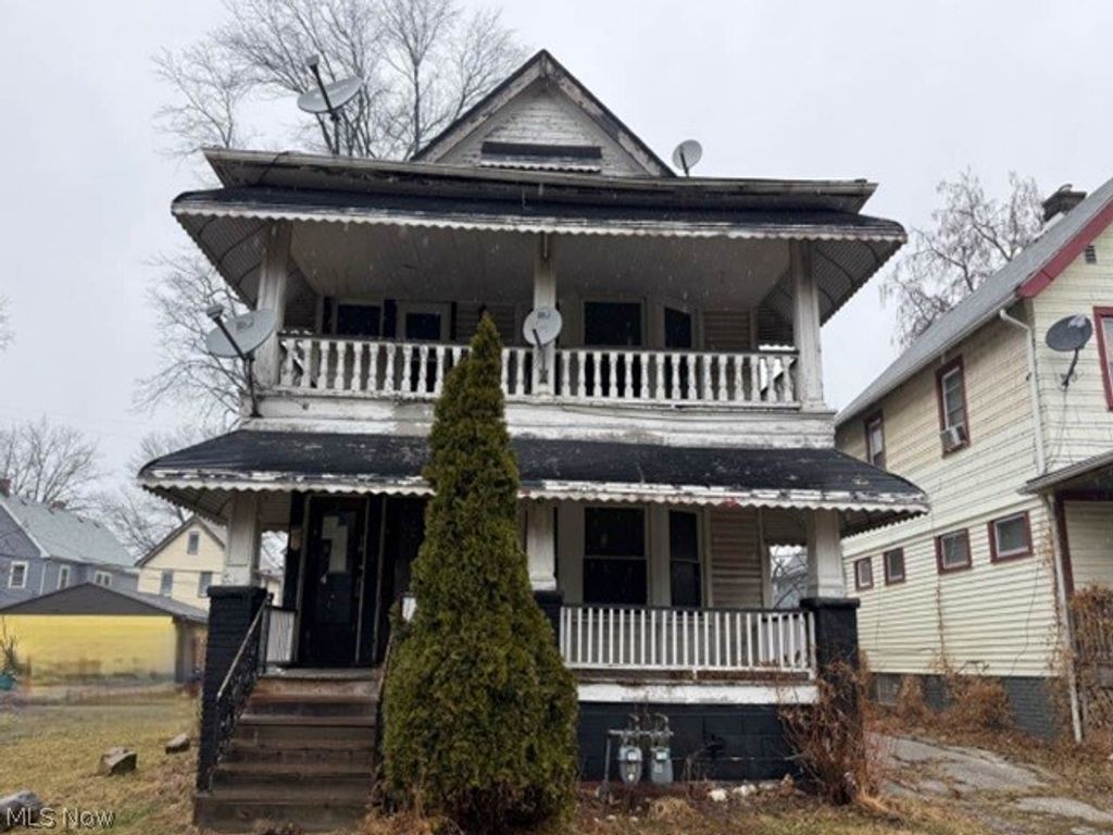 Photo of 14111 Savannah Avenue, East Cleveland, OH 44112 (MLS # 5194446)