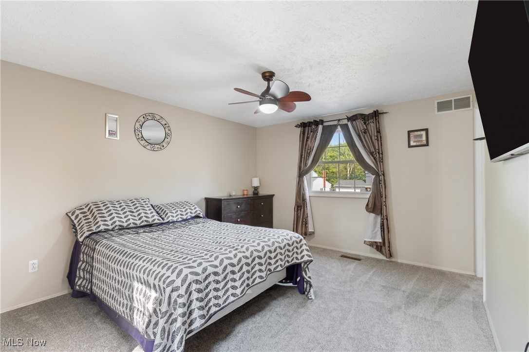 Twin Oaks - Residential
