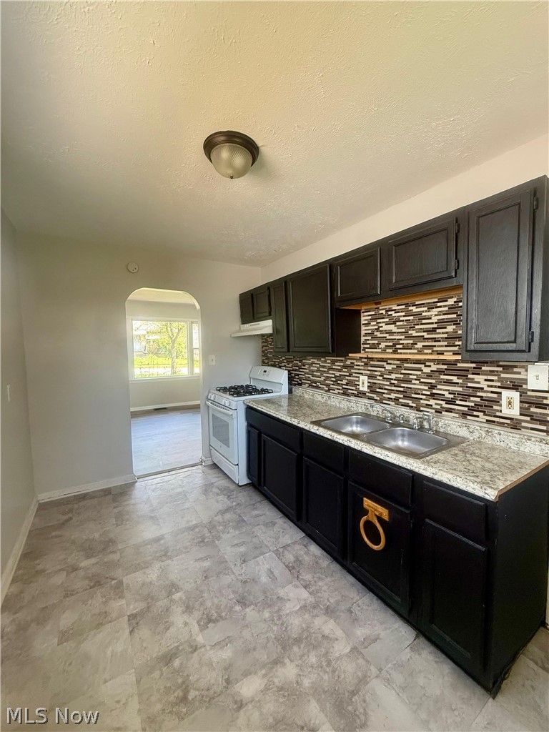 Lee Heights - Residential