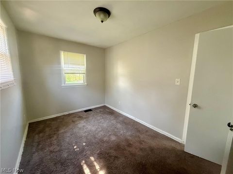 Tiny photo for 4816 E 173rd Street, Cleveland, OH 44128 (MLS # 5203289)