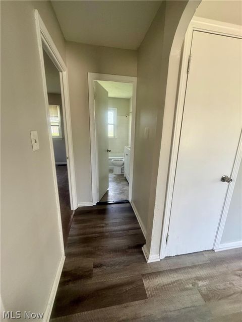 Tiny photo for 4816 E 173rd Street, Cleveland, OH 44128 (MLS # 5203289)