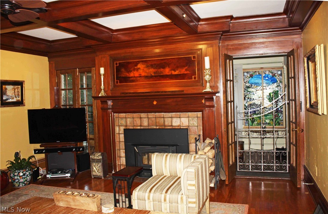 Mary S Bradfords - Residential