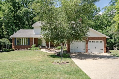 Tiny photo for 8515 Scenicridge Avenue NW, Clinton, OH 44216 (MLS # 5221049)