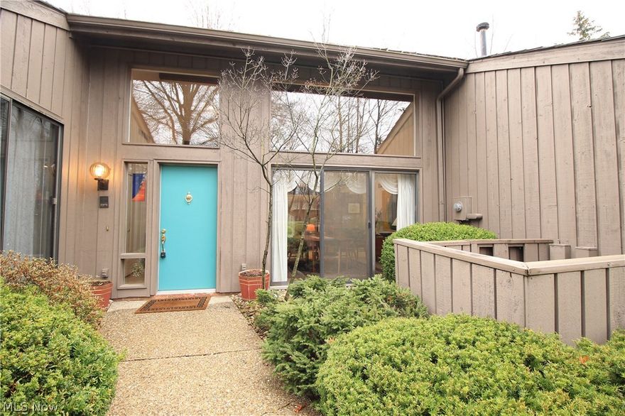 Ultra-Cozy 2Bed/Bath Ranch Condo. Delightful light/bright space w/wonderful private views of yearly blossoms & Mother Nature. High windows, impressive beamed ceilings & open & spacious entertaining space, inside and out.  Formal Dining & Living Rooms with spectacular views. Very well maintained.  See-through wood burning fireplace from Living Rm to Family Room w/wet bar.  Galley Kitchen features porcelain Chef Sink & Cook-top w/Hood w/built in wall ovens. Full loft / TV Room above kitchen overlooks the entire home.  Flat Owner’s Suite ceiling maintains heating/cooling efficiencies. With Walden Club membership, you can enjoy 2 restaurants, golf, tennis, swimming, walking paths and a whole lot more.  Award winning school system and 35 minutes to Cleveland, Akron and Youngstown airports.  Don’t wait!