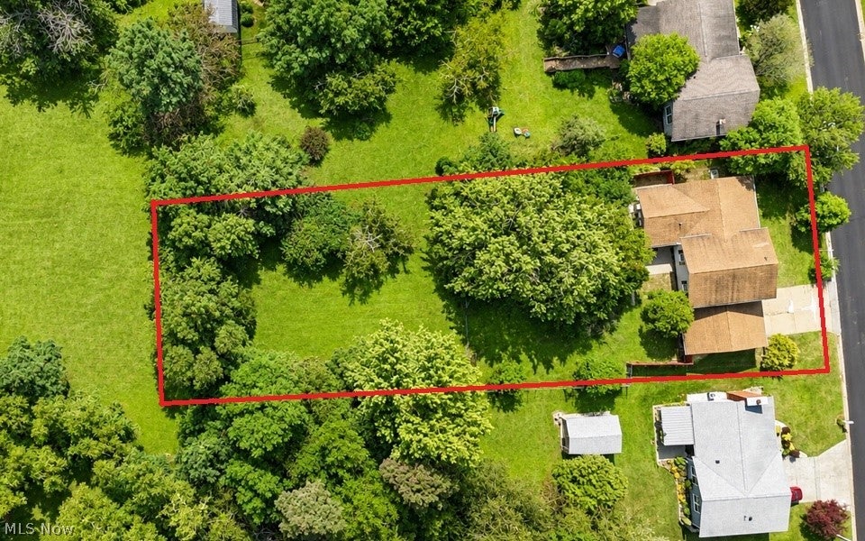 120 Windermere Drive