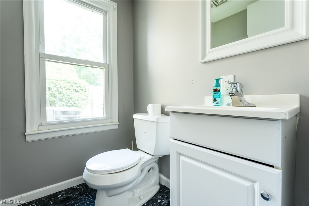 Arrowhead Bch - Residential