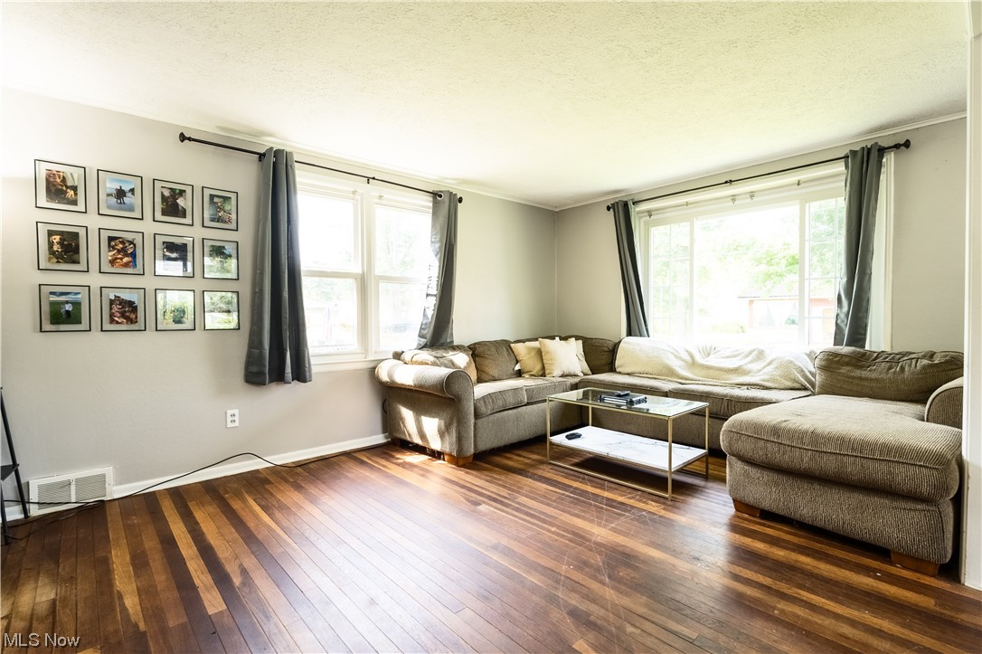 Arrowhead Bch - Residential